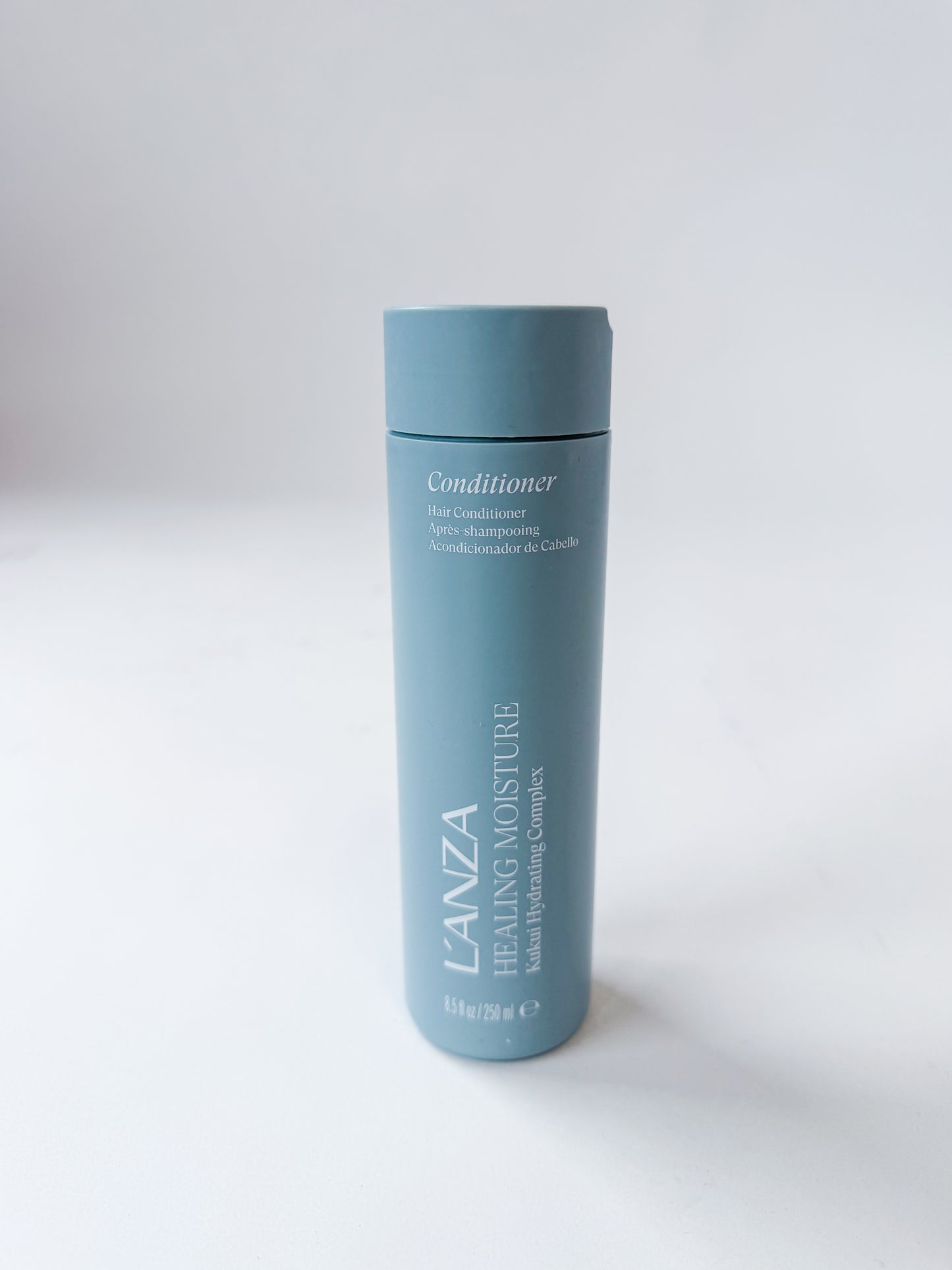 L’ANZA Healing Moisture Conditioner (8.5 oz)